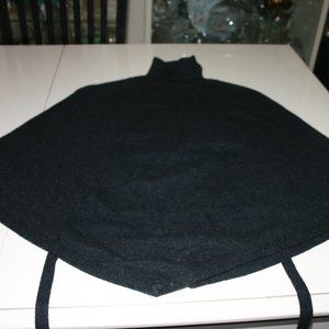Sweater Capelet/Charcoal Grey by Etcetera